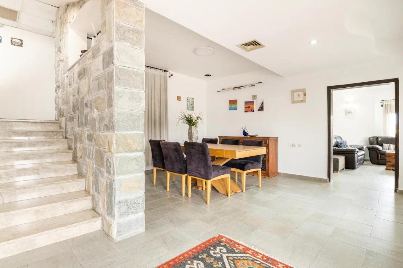 דירות דלית אל כרמל Al-Razi Residency מראה חיצוני תמונה